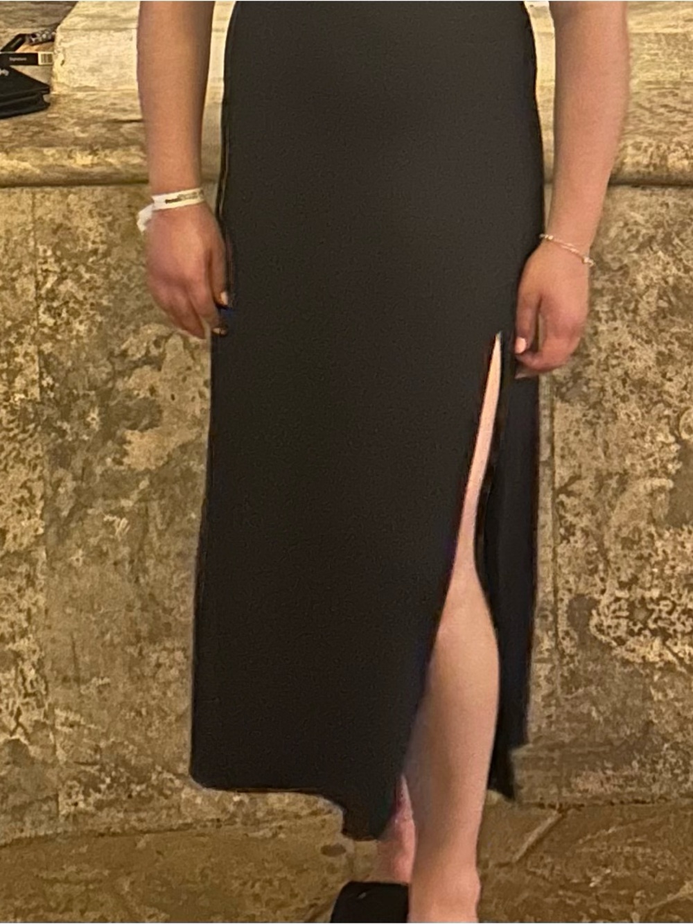 Wilfred Black Slip Dress with Spaghetti Straps - Picture 4 of 7